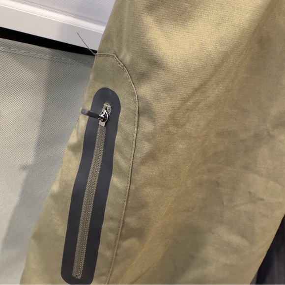 Zoic Ether 9 MTB Shorts M Malachite Green - Picture 6 of 14